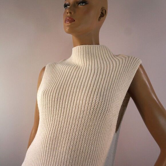 Olivaceous Cream Mock Neck Sleeveless Split Hem Knit Sweater Dress Size Small - Picture 2 of 12